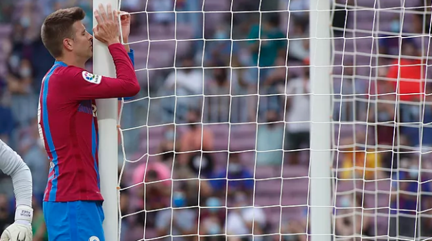 How Ronald Koeman humiliated Gerard Pique in Lisbon - Bóng Đá