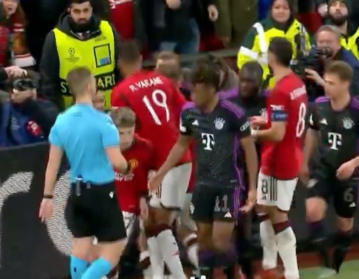 Đá quá gắt, Garnacho khiến Harry Kane nổi quạu - Bóng Đá