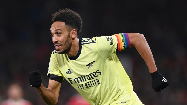 Danny Mills has claimed there is a “problem” brewing between Mikel Arteta and Pierre-Emerick Aubameyang at Arsenal. - Bóng Đá