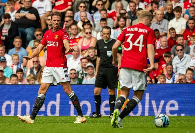 'Cú lừa' 100 triệu euro xuất hiện tại Old Trafford? - Bóng Đá
