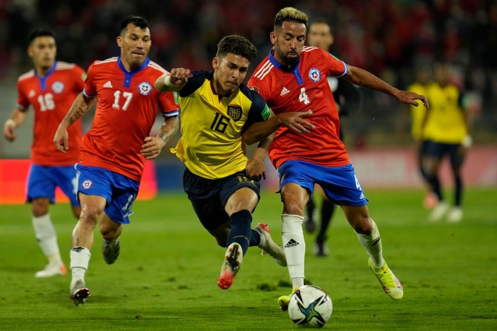 8 đội tuyển lớn có nguy cơ vắng mặt ở World Cup 2022: BĐN & đối thủ của Việt Nam - Bóng Đá