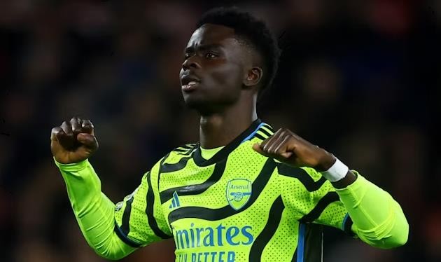 Paris Saint-Germain 'willing to bid more than £120m for Arsenal's Bukayo Saka' - Bóng Đá