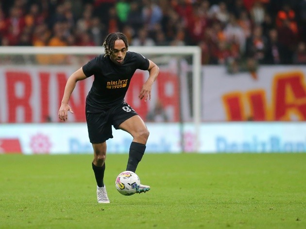 Arsenal add 22 y/o full-back to summer wanted list; one other PL club also linked - Bóng Đá