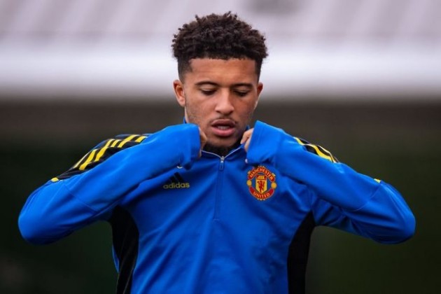Jadon Sancho given stern 'watch and learn' message as Man Utd star's struggles continue - Bóng Đá
