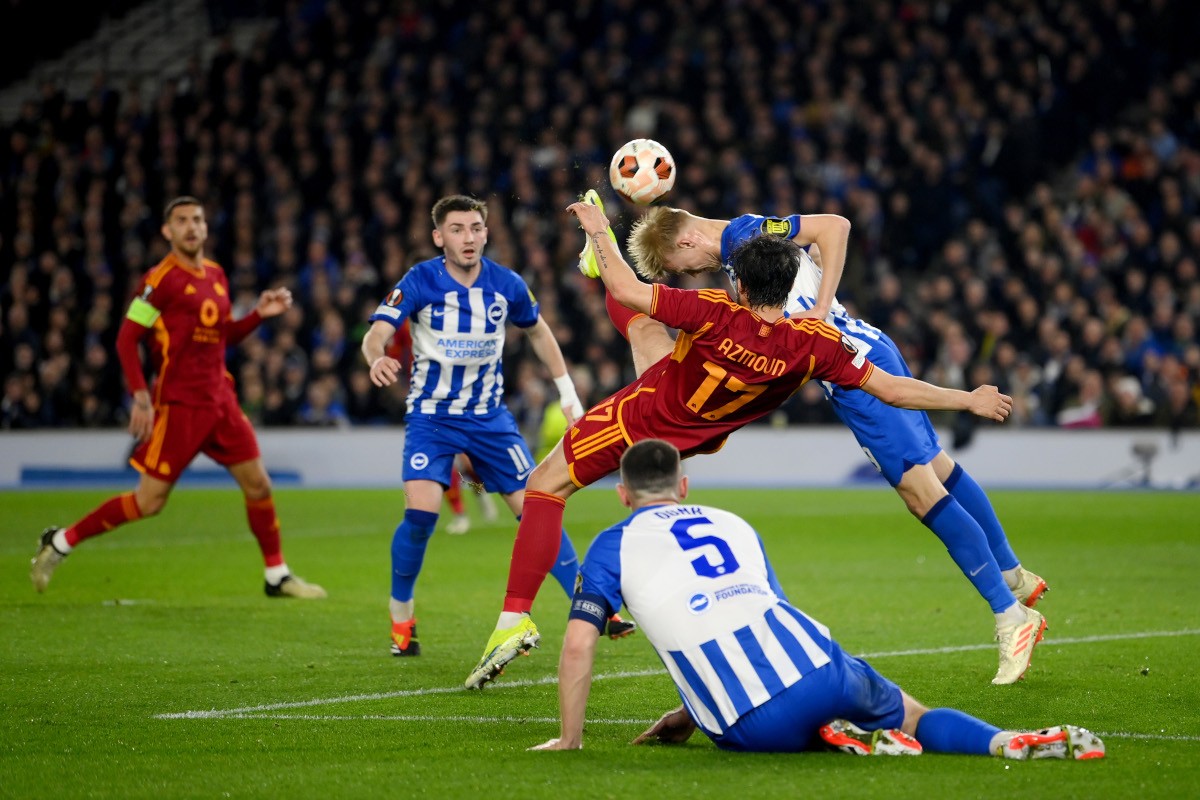 West Ham ngược dòng thắng hủy diệt; Brighton hạ Roma vẫn bị loại - Bóng Đá