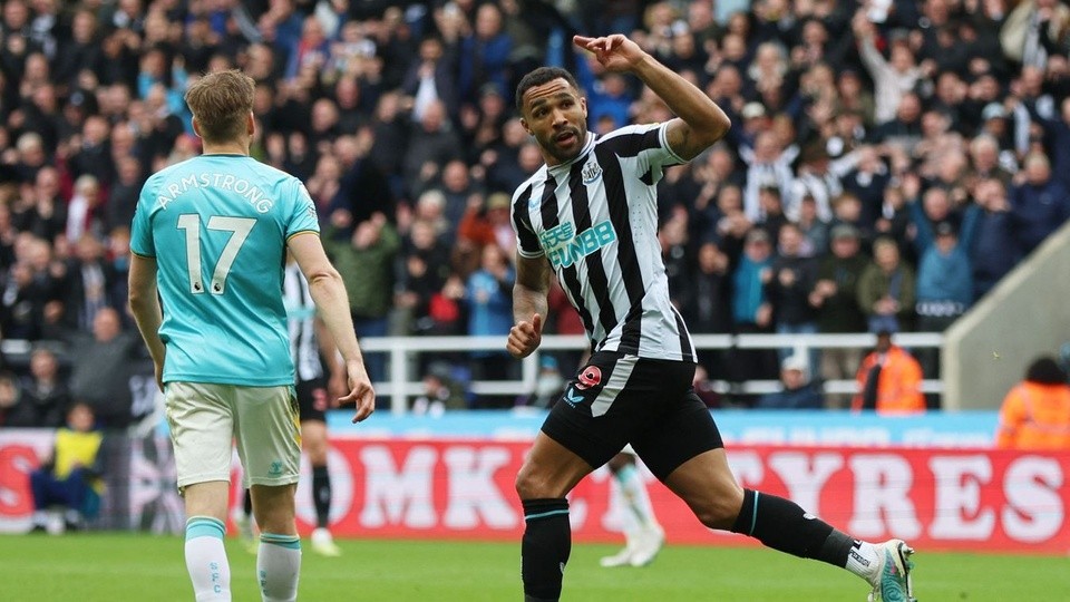 Tiếp tục thăng hoa, Newcastle United xây chắc vị trí thứ 3 - Bóng Đá