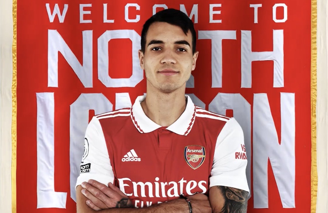 Official: Jakub Kiwior - Bóng Đá