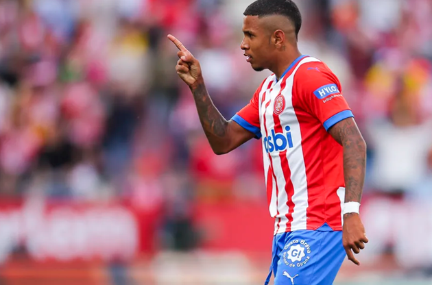 Deco keen on signing Savinho for Barcelona - Bóng Đá