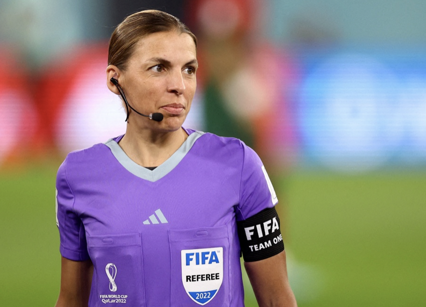 Người phụ nữ phá vỡ lịch sử World Cup - Bóng Đá