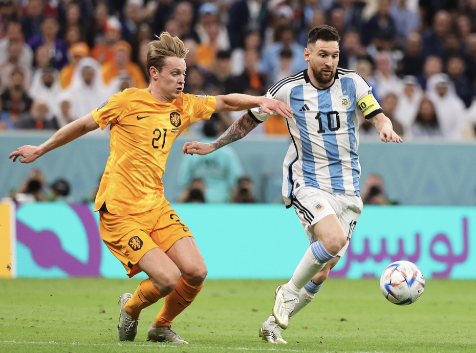 Messi bị phạm lỗi nhiều hơn Neymar và Ronaldo ở World Cup - Bóng Đá