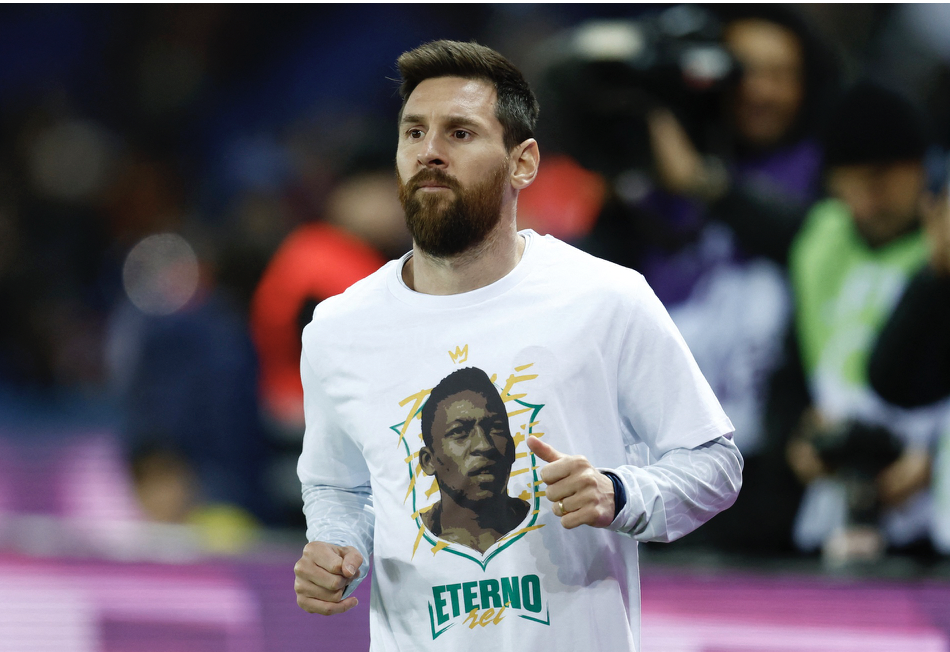 Messi mặc áo tưởng nhớ Pele - Bóng Đá