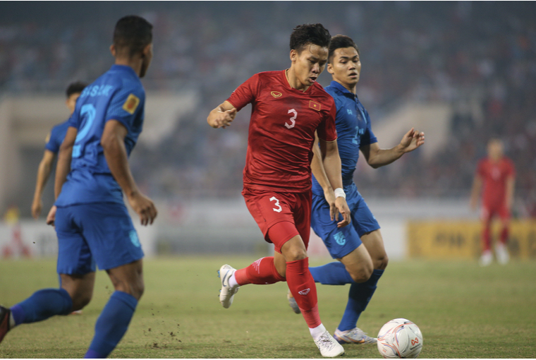 HLV Philippe Troussier được giao nhiệm vụ đưa tuyển Việt Nam dự World Cup - Bóng Đá