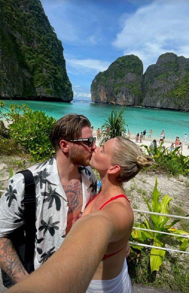 INDIAN SUMMER Inside Jason Cummings’ glamorous life with Wag as superstar player in India – from cup glory to paradise beaches - Bóng Đá