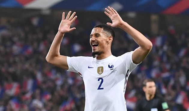 Vì William Saliba, Arsenal 