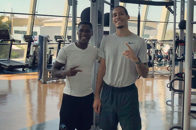 Virgil van Dijk trains with AC Milan legend as Liverpool star steps up return - Bóng Đá