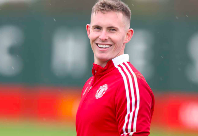 De Beek gây bất ngờ trên sân tập M.U, Rashford ra sân lần đầu mùa này - Bóng Đá