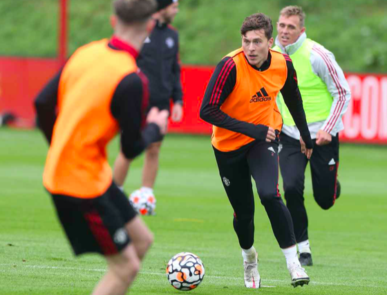 De Beek gây bất ngờ trên sân tập M.U, Rashford ra sân lần đầu mùa này - Bóng Đá