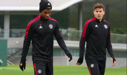 De Beek gây bất ngờ trên sân tập M.U, Rashford ra sân lần đầu mùa này - Bóng Đá