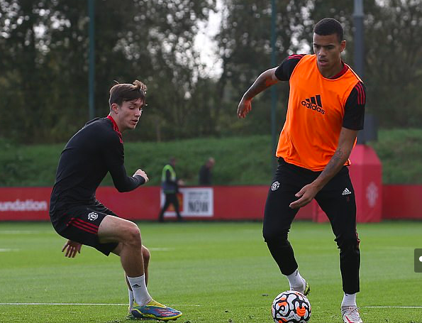 8 cầu thủ tài năng xuất hiện trên sân tập Quỷ đỏ là ai? - Bóng Đá