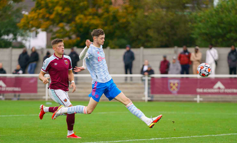 Tung đội hình mạnh, đội trẻ Man Utd vẫn thảm bại 0-6 trước West Ham - Bóng Đá