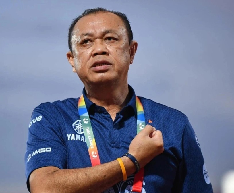 Chủ tịch Buriram United thất vọng với tầm nhìn của FAT - Bóng Đá