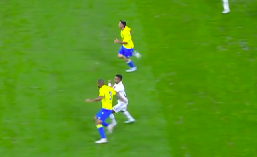 Sao Real bị knock-out ngay trên sân - Bóng Đá