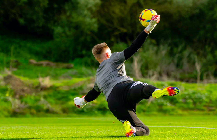 Tâm điểm De Gea; Gương mặt mới toanh sắp ra mắt M.U - Bóng Đá