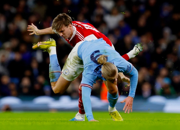 Man City vs Arsenal (3h) Ảnh review trận xb trong khung 4h50 - 5h20 - Bóng Đá