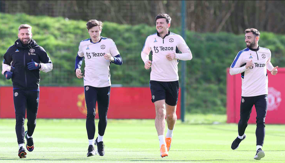 Cú hích xuất hiện; Bất ngờ với Sabitzer trên sân tập Man Utd - Bóng Đá
