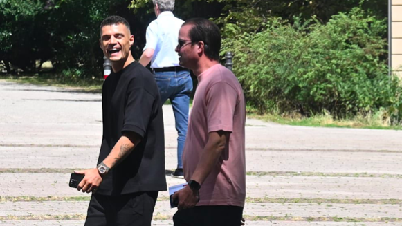 Here we go Xhaka - Bóng Đá