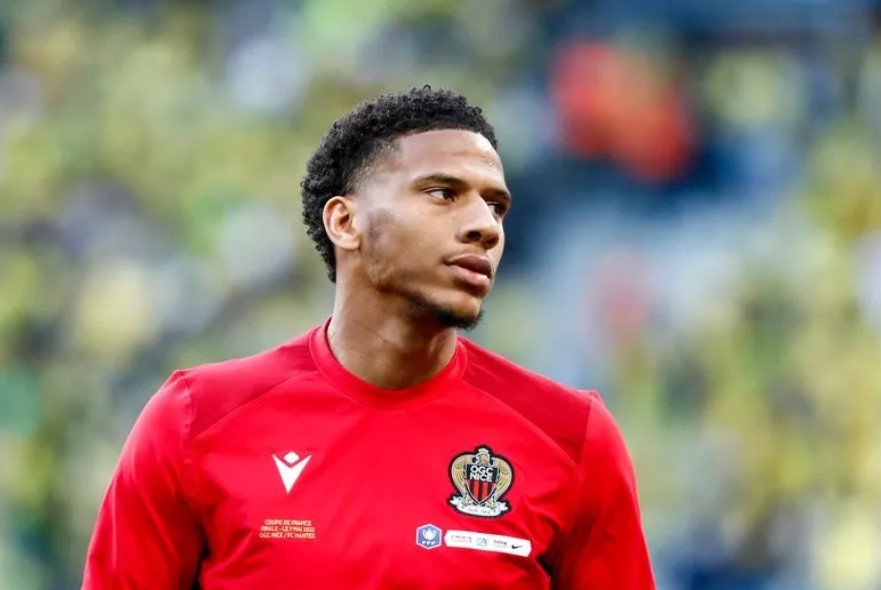 Newcastle chi 40 triệu, cạnh tranh mục tiêu của Man United - Bóng Đá