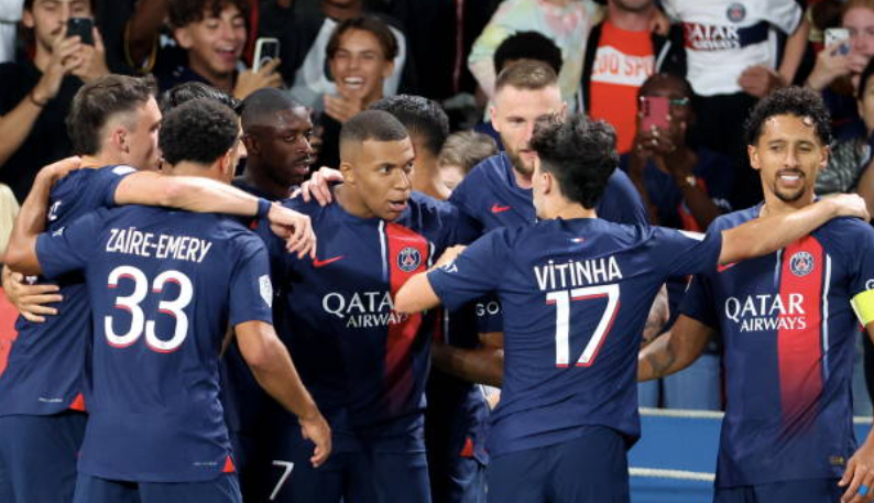 Mbappe tỏa sáng, PSG có thắng lợi đầu tay - Bóng Đá