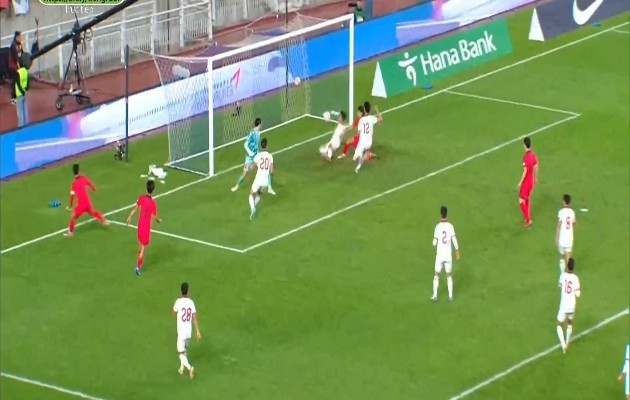 TRỰC TIẾP Hàn Quốc 4-0 Việt Nam: Thẻ đỏ khó hiểu (H2) - Bóng Đá