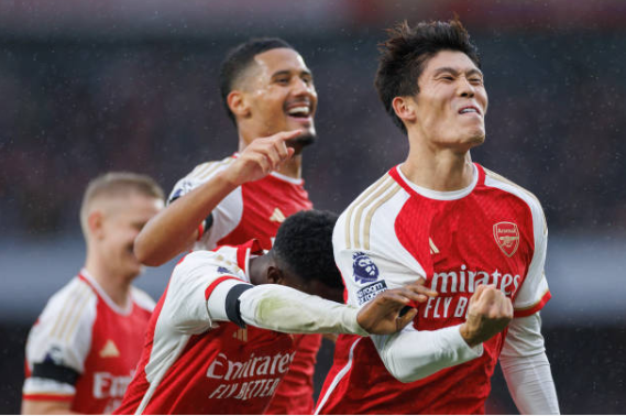 Arteta on Tomiyasu - Bóng Đá