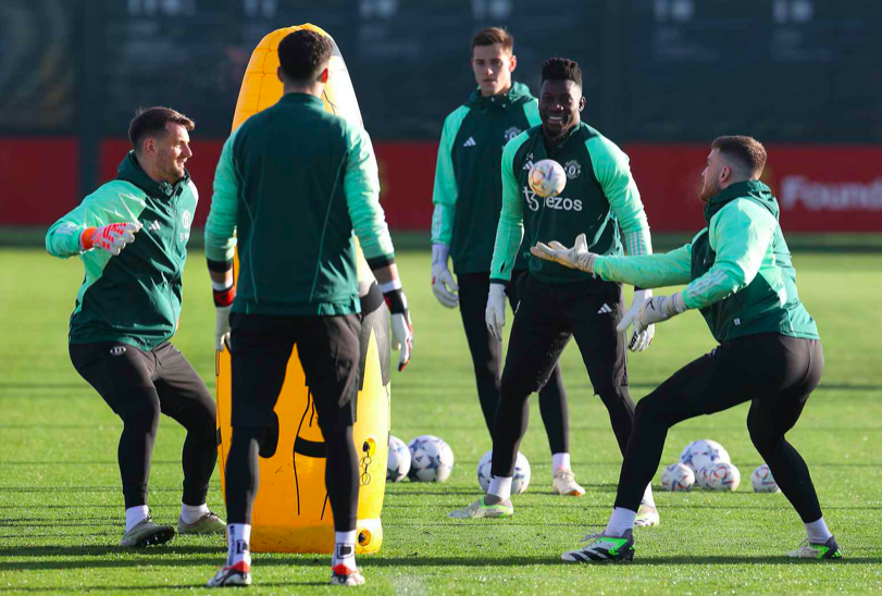 Dàn sao Man Utd rạng rỡ hành quân tới Thổ Nhĩ Kỳ - Bóng Đá