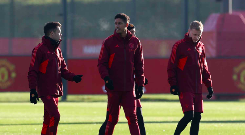 Dàn sao Man Utd rạng rỡ hành quân tới Thổ Nhĩ Kỳ - Bóng Đá