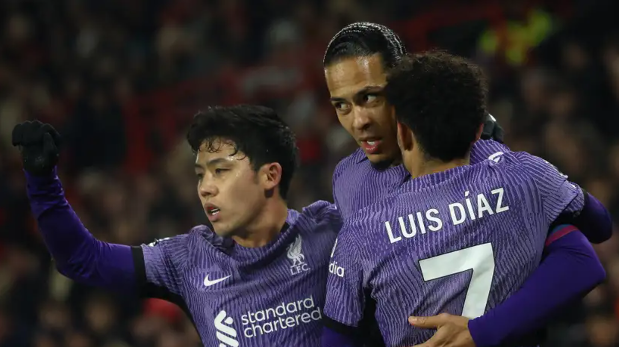 Lý do Liverpool chọn mặc trang phục thứ ba ở FA Cup - Bóng Đá