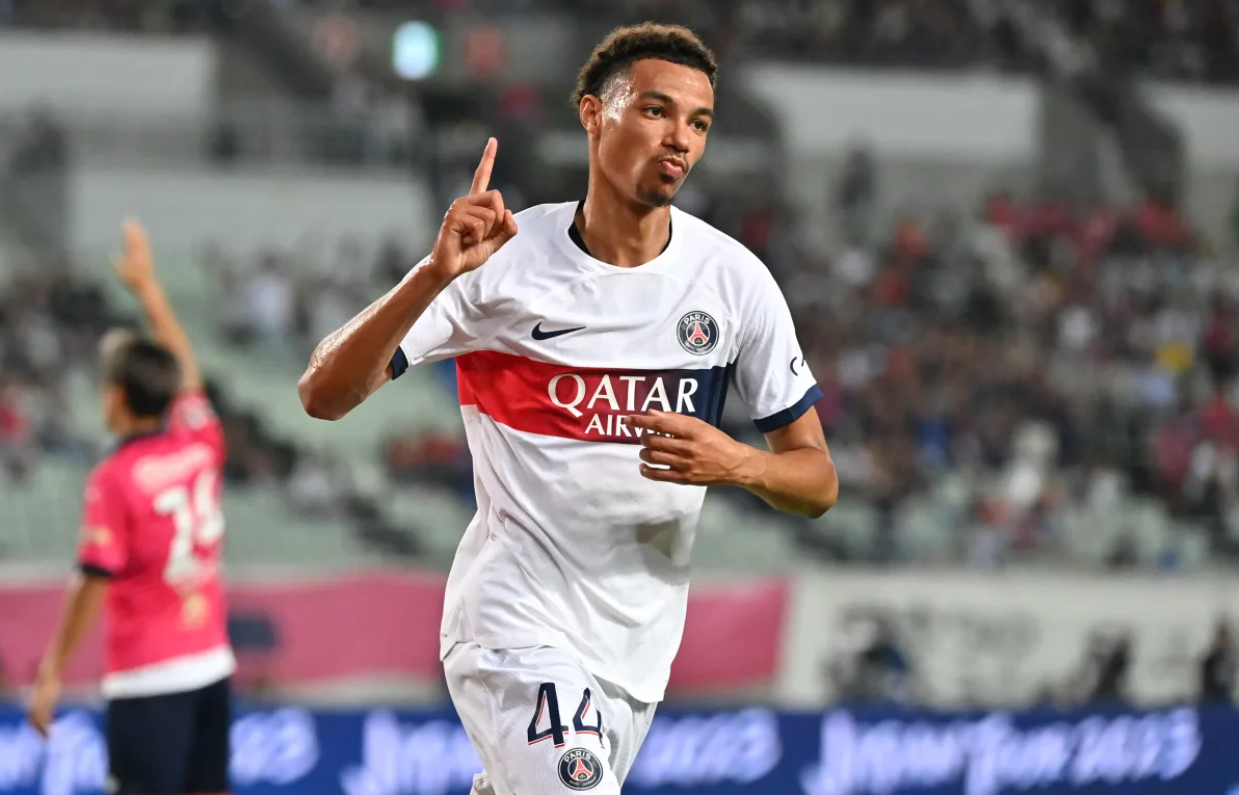 Đại diện Bundesliga quan tâm tới cầu thủ thất sủng của PSG - Bóng Đá