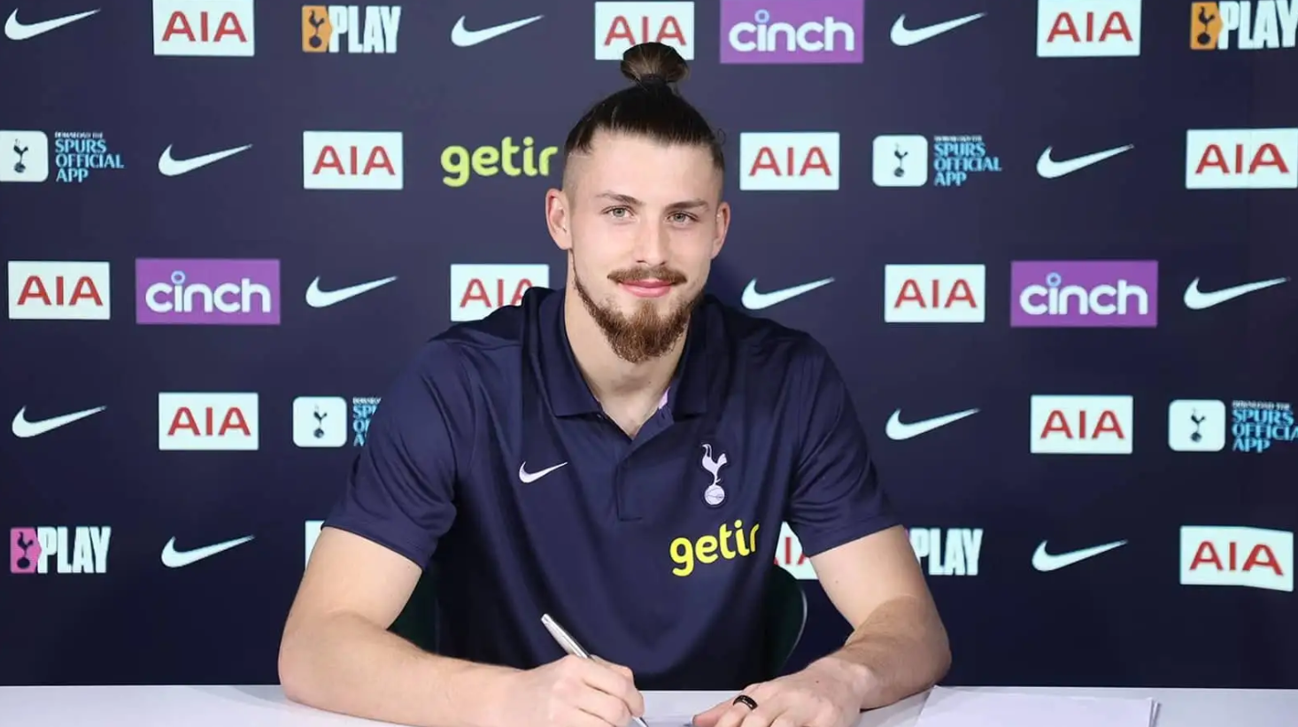Vì sao Tottenham ký hợp đồng với Dragusin? - Bóng Đá