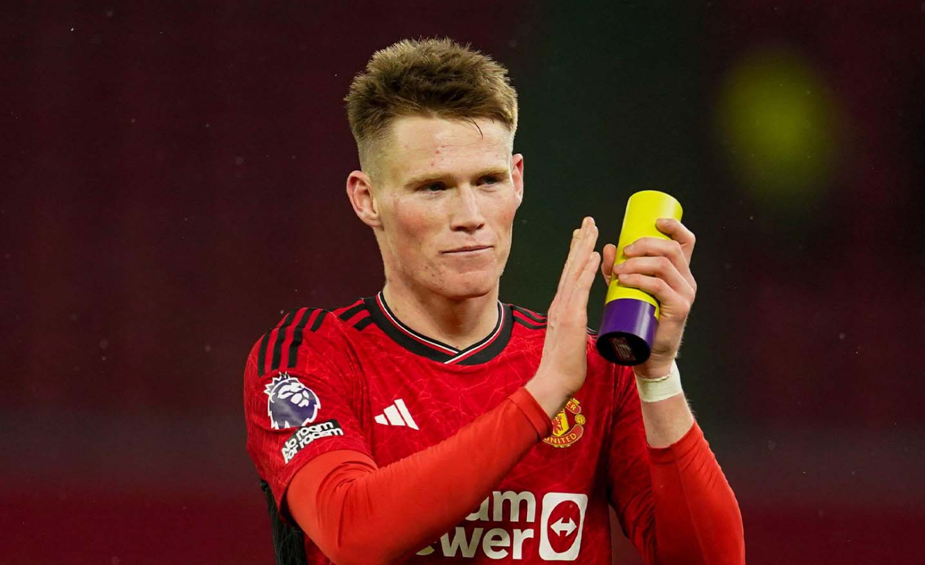 McTominay: 'Tôi may mắn khi được làm việc cùng Mourinho' - Bóng Đá