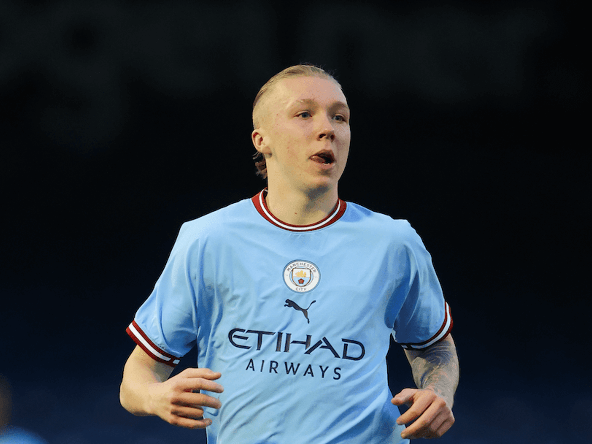Newcastle close in on signing Man City starlet Alfie Harrison - Bóng Đá