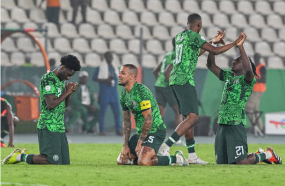 Bờ Biển Ngà + Nigeria - Bóng Đá