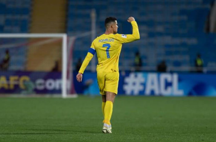 Ronaldo - Bóng Đá