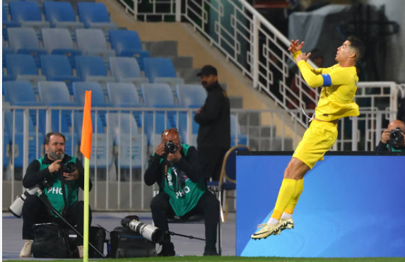 Ronaldo - Bóng Đá