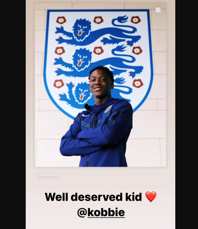 Man Utd captain Bruno Fernandes sends touching message to Kobbie Mainoo after Old Trafford team-mate earns first senior England call-up - Bóng Đá