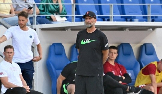 Jurgen Klopp speaks out on Jordan Henderson as Liverpool captain nears £12m move to Al-Ettifaq - Bóng Đá