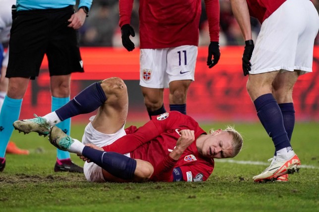 Erling Haaland injury: Norway issue update as striker returns early to Man City - Bóng Đá