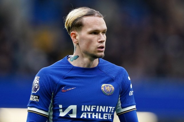 Chelsea fan reveals argument with Mykhailo Mudryk after Wolves defeat - Bóng Đá