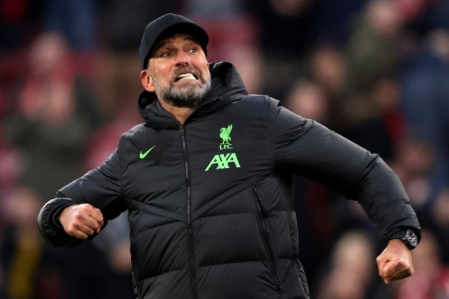 Jurgen Klopp slammed by Arsenal fans for celebrating Liverpool win vs Burnley - Bóng Đá