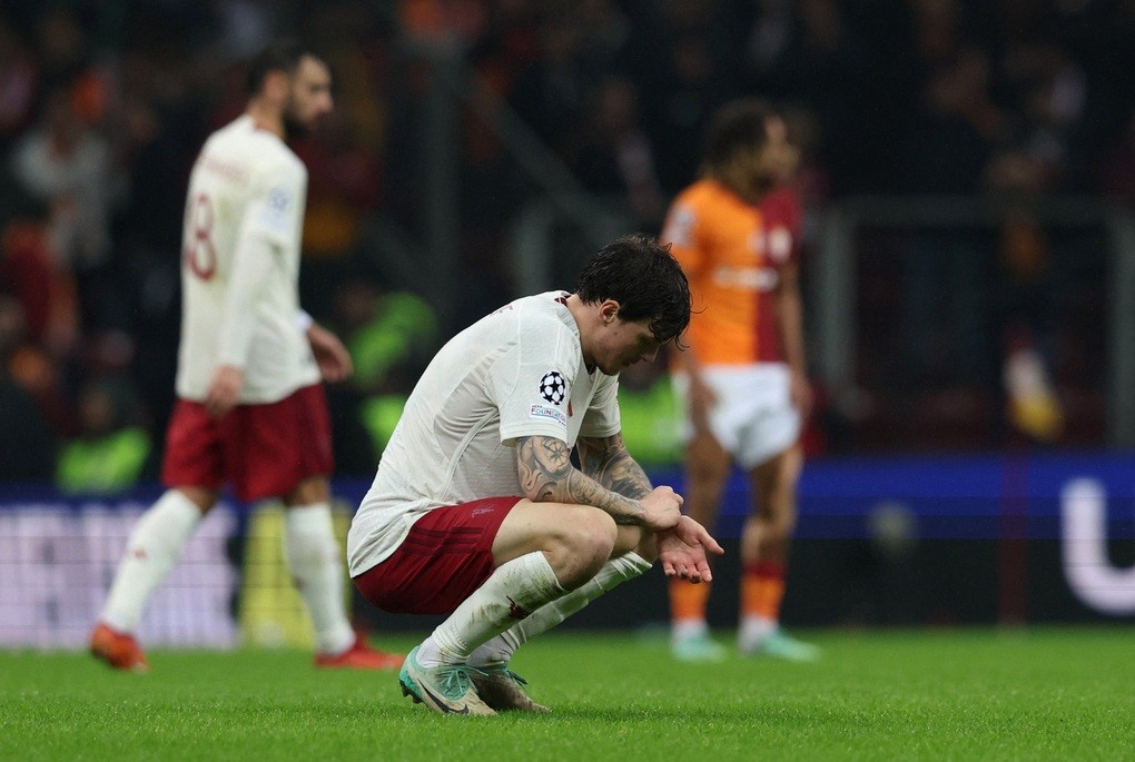 Choáng váng với Man Utd, có 10 Ten Hag cũng không cứu nỗi - Bóng Đá